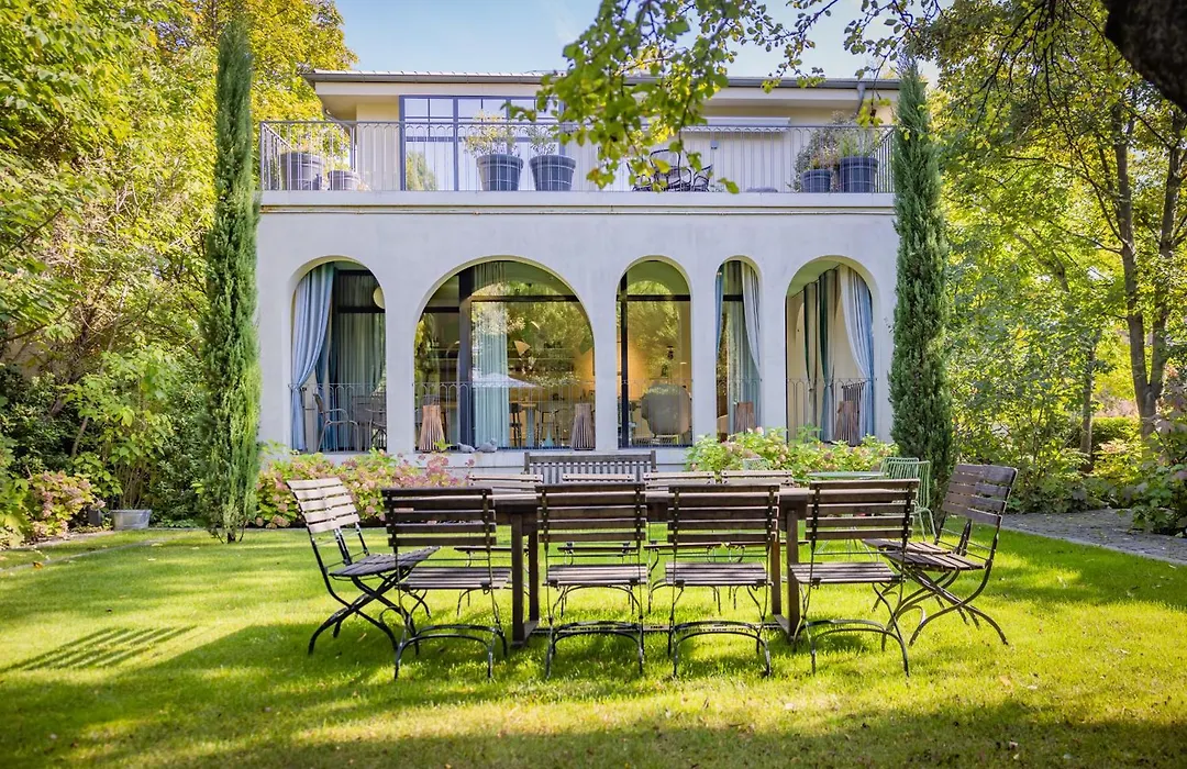Bagatelle Gardenhouse-1